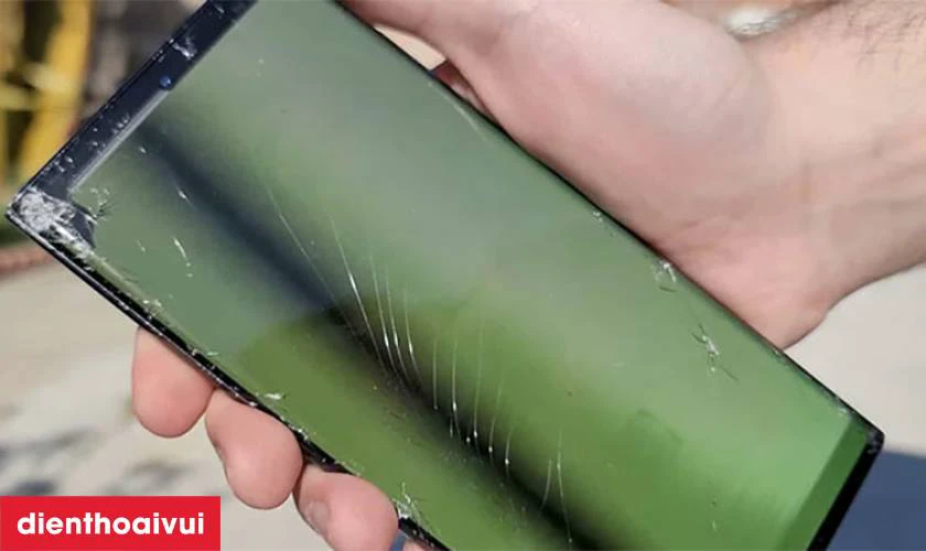 Các dấu hiệu nhận biết bạn cần thay màn hình Samsung Galaxy S24 Ultra mới