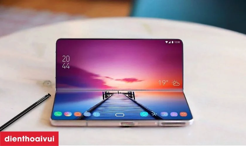 Màn hình GENA loại Pro thay cho Samsung Galaxy Z Fold 5 (mặt ngoài) có tốt không?