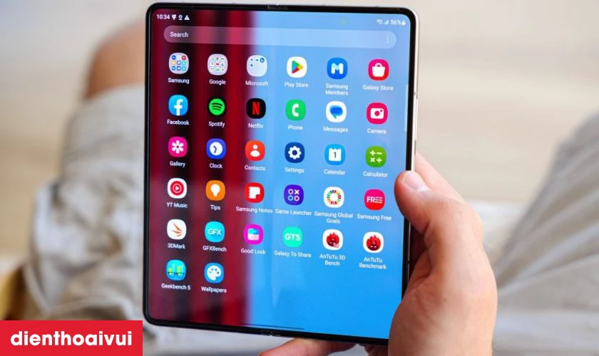 Có nên thay màn hình Samsung Galaxy Z Fold 5