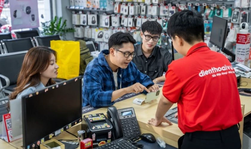 Ưu điểm khi thay màn hình Samsung quận 1 tại Điện Thoại Vui