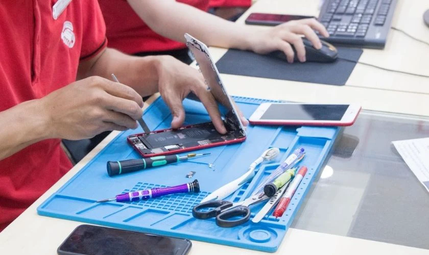 Quy trình thay màn hình Samsung Bình Thạnh tại Điện Thoại Vui