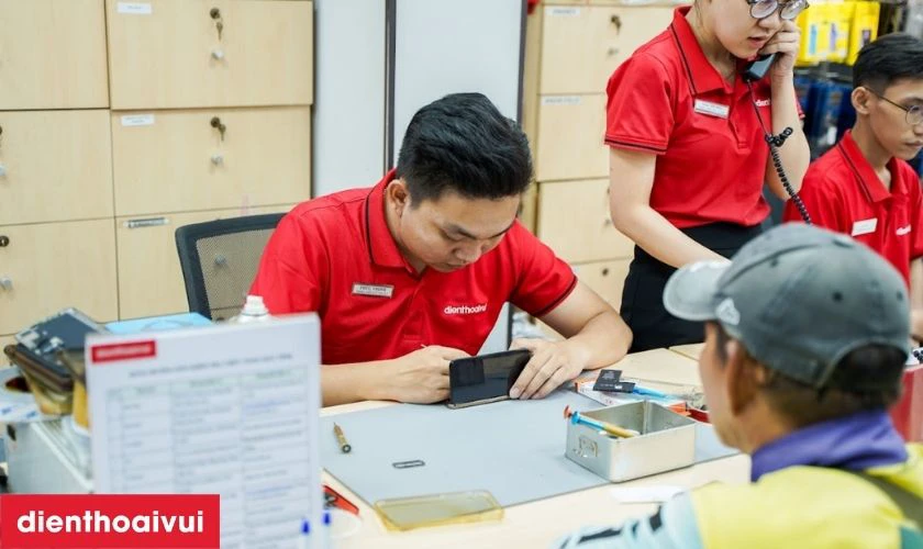 Địa chỉ thay màn hình Tecno Pova 7 4G ở đâu giá tốt, uy tín tại TPHCM, Hà Nội, Đồng Nai?