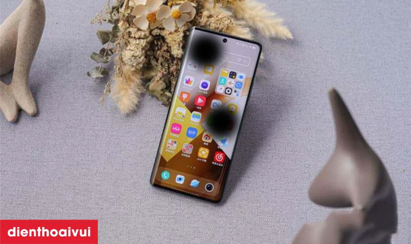 Màn hình xuất hiện các sọc, đốm hoặc chảy mực