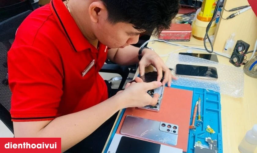 Quy trình thay màn hình Vivo S17 chuyên nghiệp lấy liền tại Điện Thoại Vui