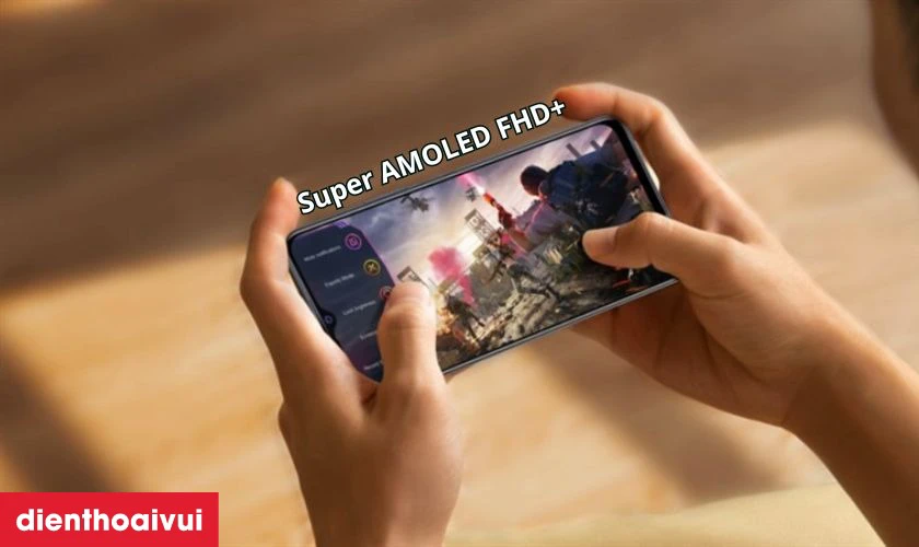 Màn hình kích thước lớn, khả năng hiển thị tốt được nhiều người dùng ưa chuộng