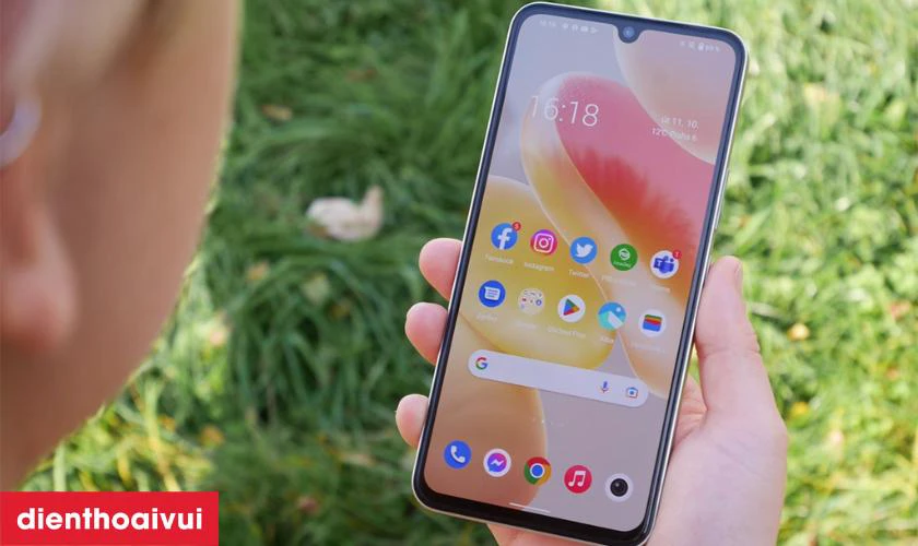 Tổng quan màn hình điện thoại Vivo X80 Lite