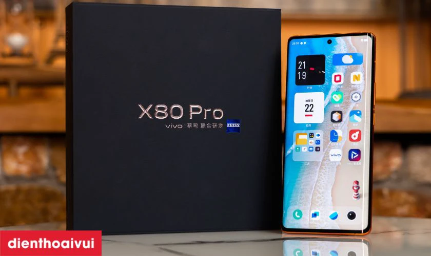 Đánh giá màn hình điện thoại Vivo X80 Pro?