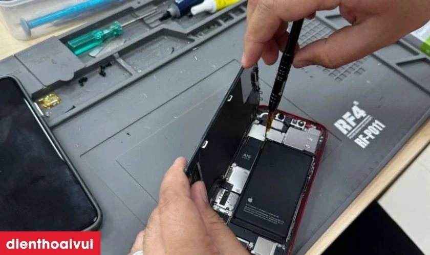 Quy trình thay màn hình Vivo Y12S chính hãng GENA loại Pro minh bạch, lấy liền