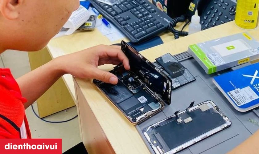 Quy trình thay màn hình Vivo Y20 chính hãng GENA loại Pro minh bạch