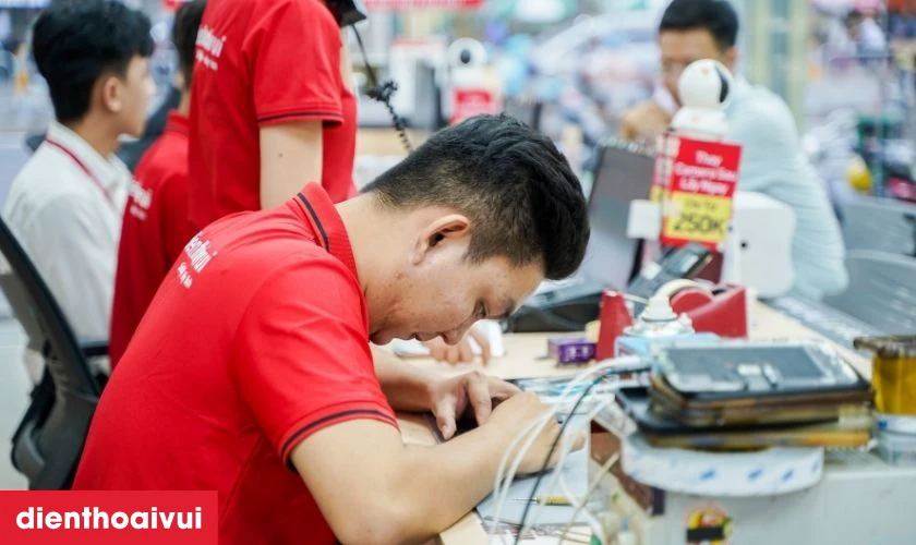 V&igrave; sao n&ecirc;n thay m&agrave;n h&igrave;nh Vivo Y35 ch&iacute;nh h&atilde;ng GENA loại Pro tại Điện Thoại Vui