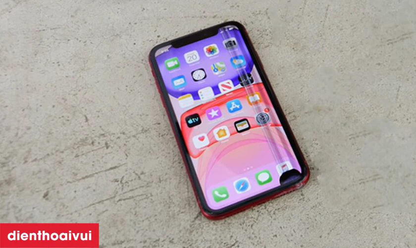 Màn hình có các vết sọc đủ màu