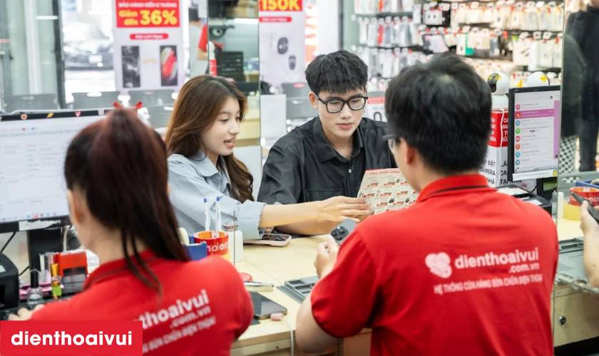 Quy trình thay màn hình Vivo Y77E chính hãng GENA loại Pro minh bạch, lấy liền
