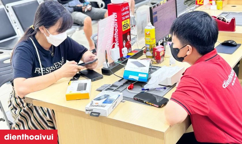 Thay màn hình Vsmart Bee hãng Safety giá tốt lấy liền tại Điện Thoại Vui