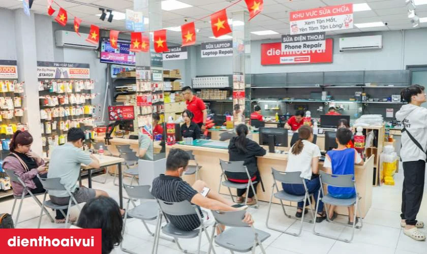 Tại sao n&ecirc;n thay m&agrave;n h&igrave;nh Xiaomi 12 Lite ch&iacute;nh h&atilde;ng GENA loại Pro tại Điện Thoại Vui