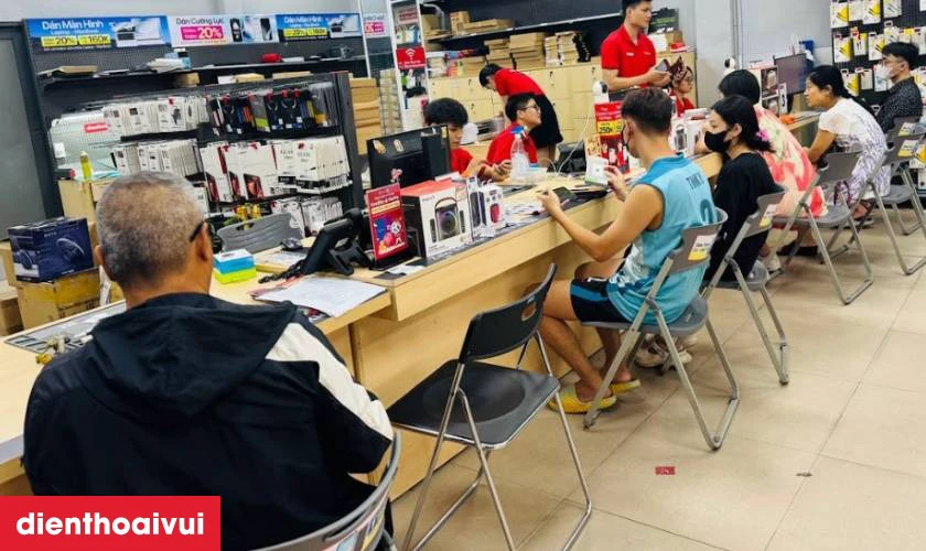 Dịch vụ thay màn hình Xiaomi Note 10 Pro Max ở đâu chính hãng