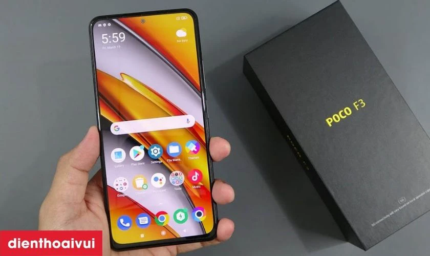 Tổng quan màn hình điện thoại Xiaomi Poco F3