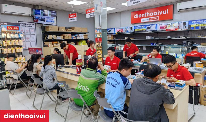 Quy tr&igrave;nh thay m&agrave;n h&igrave;nh Xiaomi Poco M6 Pro 5G ch&iacute;nh h&atilde;ng GENA loại Pro chuy&ecirc;n nghiệp