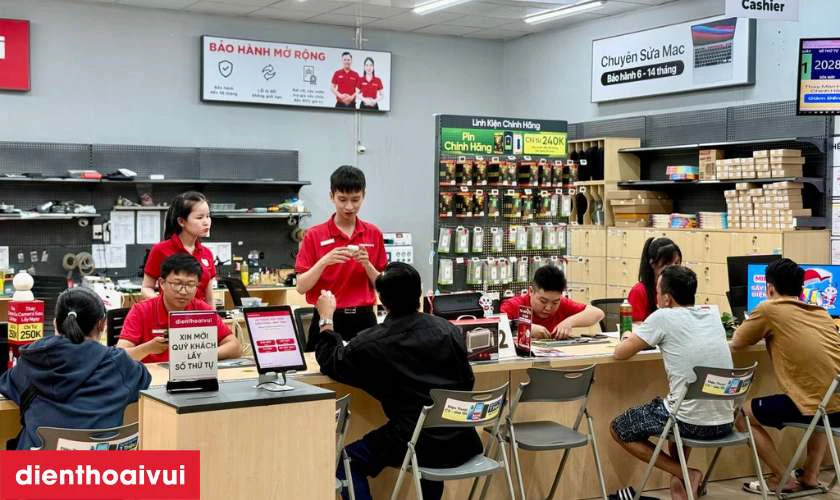 Ưu tiên cửa hàng có kinh nghiệm, linh kiện chính hãng