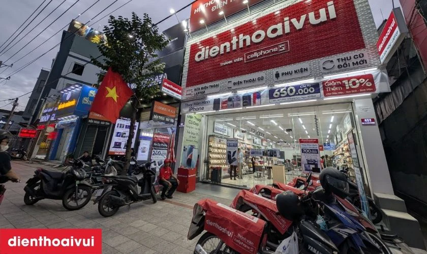Vì sao nên thay màn hình Xiaomi Redmi K20 chính hãng GENA loại Pro tại Điện Thoại Vui?