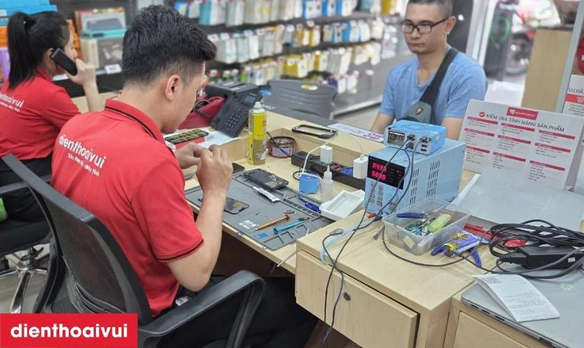 Quy trình thay màn Xiaomi Redmi K40 chính hãng GENA loại A+ minh bạch, lấy liền