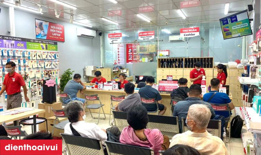 Vì sao bạn nên thay màn hình chính hãng GENA loại A+ tại Điện Thoại Vui?