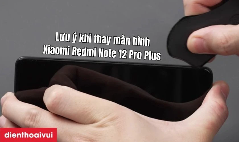 Chọn cửa hàng có bảo hành màn hình từ 6 - 12 tháng