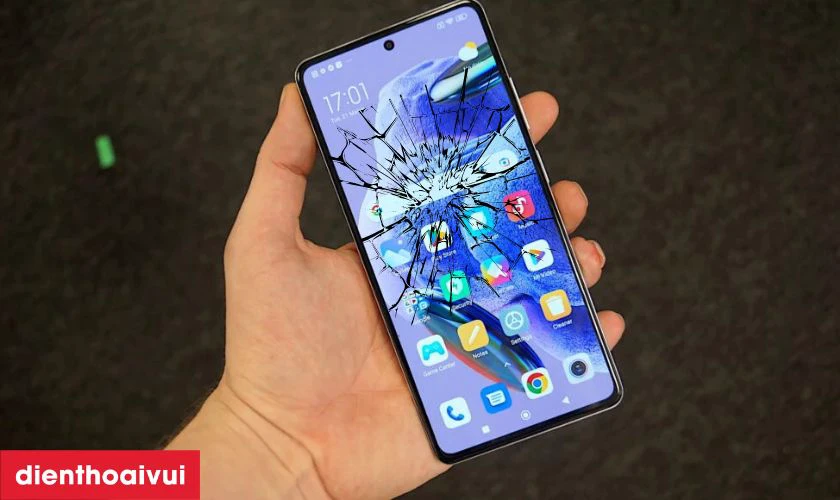 Vết nứt, vỡ màn hình Xiaomi Redmi Note 13 Pro cần thay