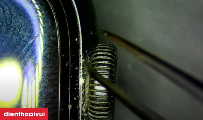 Nguy&ecirc;n nh&acirc;n khiến Digital Crown Apple Watch Series 3 38mm bị hư