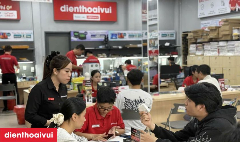 Địa chỉ thay n&uacute;t xoay Digital Crown Apple Watch Series SE 44mm loại A+ uy t&iacute;n