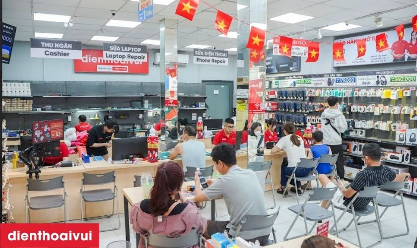 Địa chỉ thay pin Apple Watch Series SE 2022 44mm uy tín tại TPHCM & Hà Nội