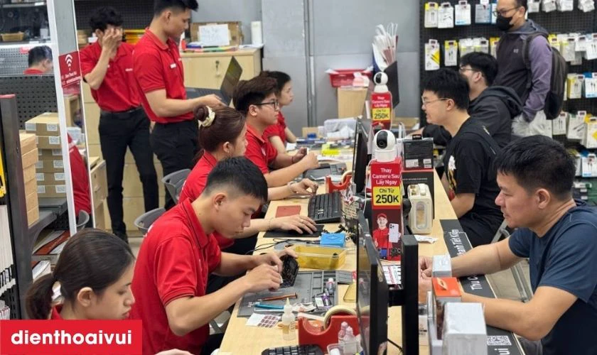 Địa chỉ thay pin Apple Watch Series SE 40mm uy tín tại TPHCM & Hà Nội