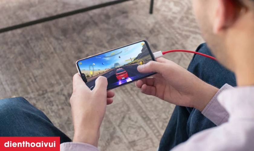 Nguyên nhân khiến pin điện thoại ZTE bị chai, tụt nhanh