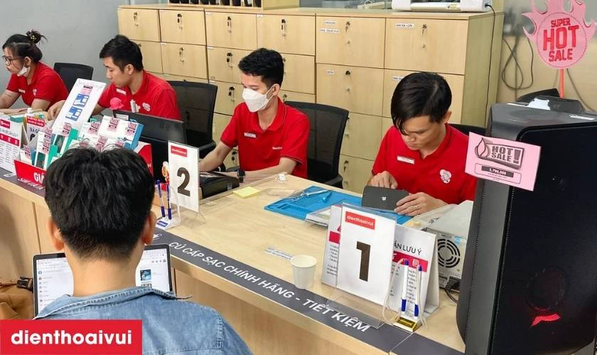 Địa chỉ thay pin Google Pixel 6  ở đâu uy tín, giá rẻ tại TPHCM và Hà Nội