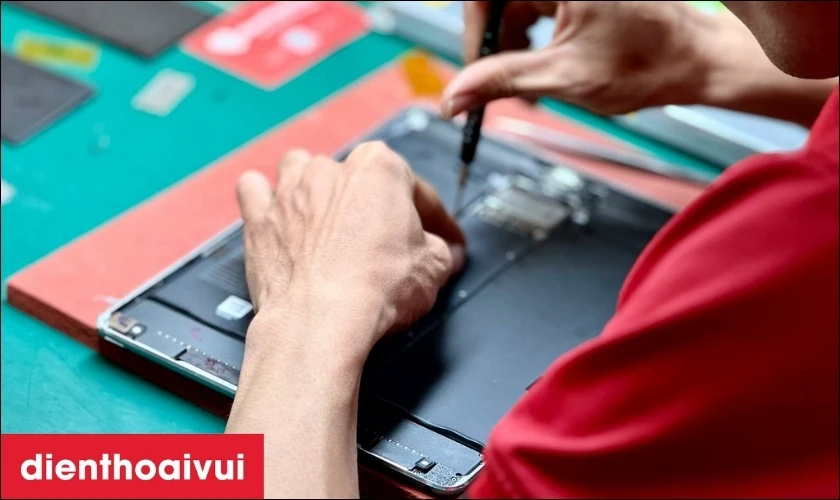 Dịch vụ thay pin cho iPad Air 4 tại Điện Thoại Vui