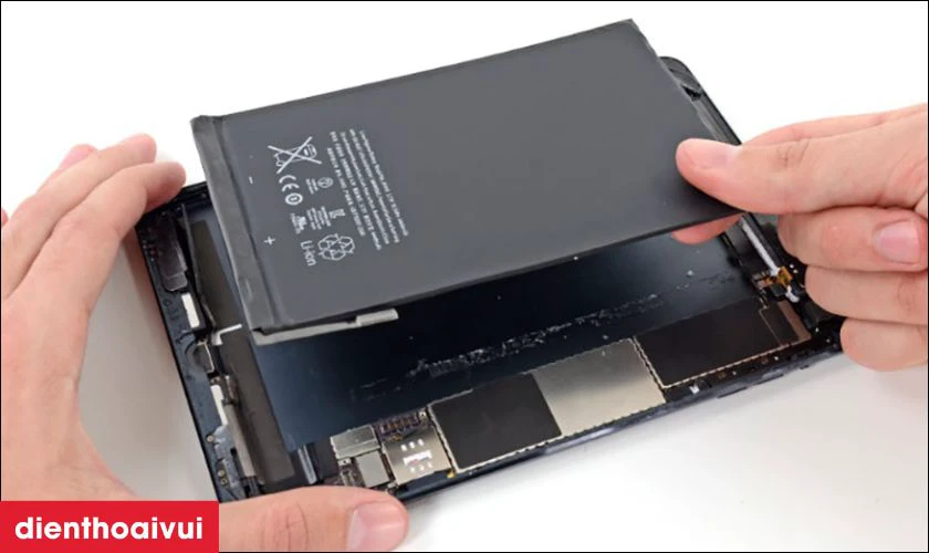 Đ&aacute;nh gi&aacute; pin iPad mini 6 ch&iacute;nh h&atilde;ng Pisen?