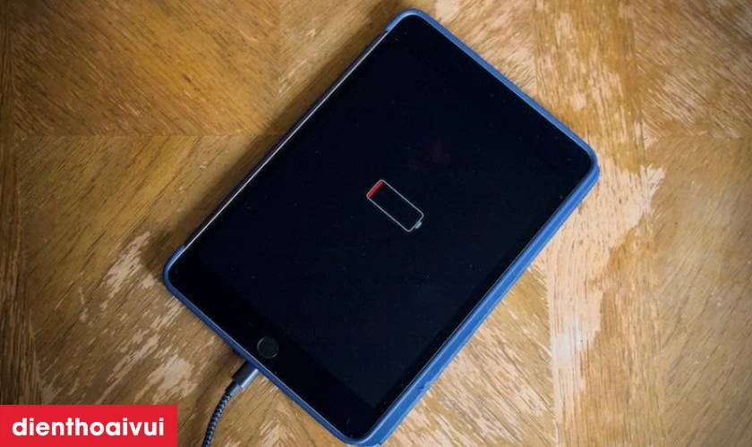 Nguy&ecirc;n nh&acirc;n pin iPad Mini 6 bị chai ph&ograve;ng v&agrave; hư hỏng