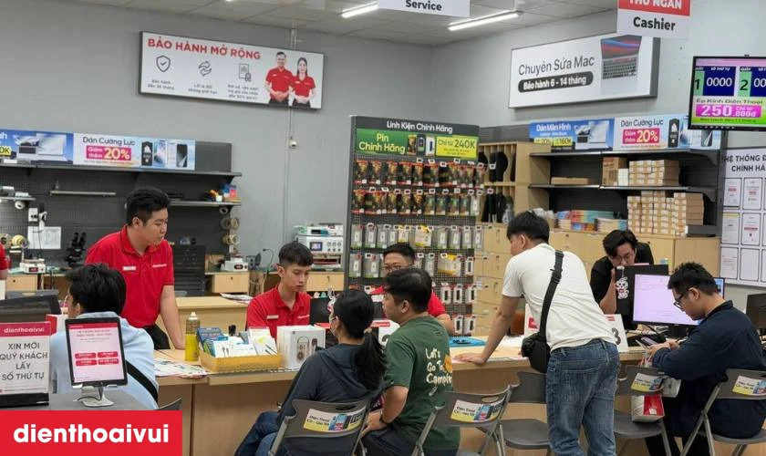 Địa chỉ thay pin iPhone 14 Plus dung lượng siêu cao chính hãng Vmas ở đâu uy tín