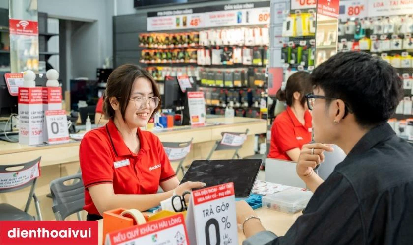 Cửa hàng thay pin iPhone 15 dung lượng siêu cao chính hãng Vmas ở đâu uy tín, lấy liền lại TPHCM và Hà Nội
