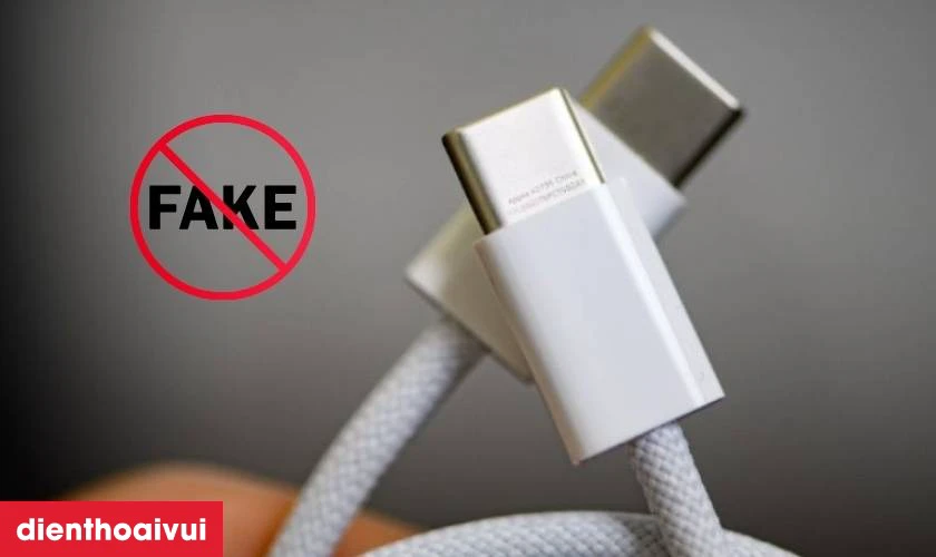 Sử dụng bộ sạc k&eacute;m chất lượng hoặc kh&ocirc;ng tương th&iacute;ch