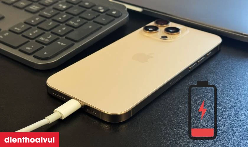 Pin sạc chậm hoặc không vào pin