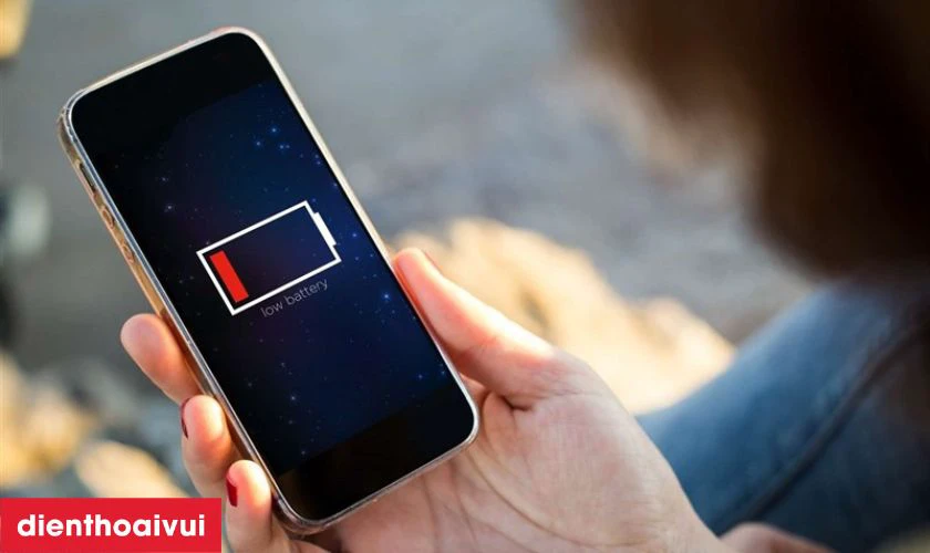 Khi nào cần thay pin điện thoại iPhone?
