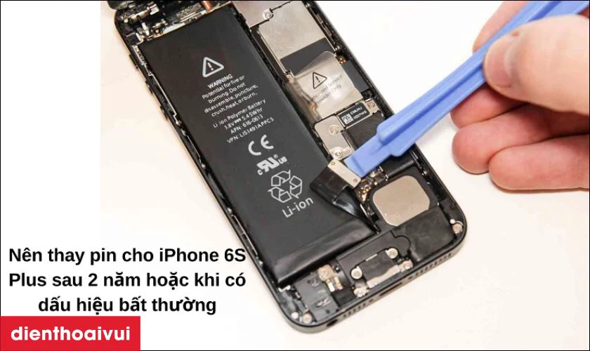 Khi nào cần phải thay pin mới cho iPhone 6S Plus?