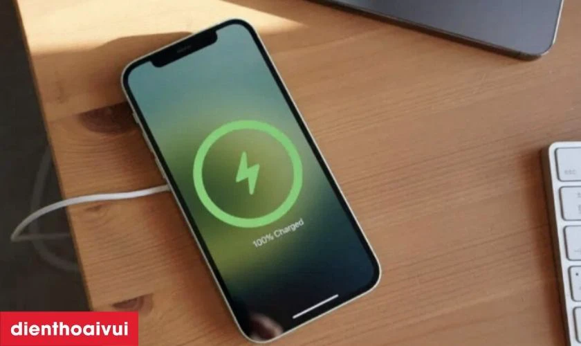 Làm thế nào để tăng tuổi thọ pin iPhone sau khi thay?