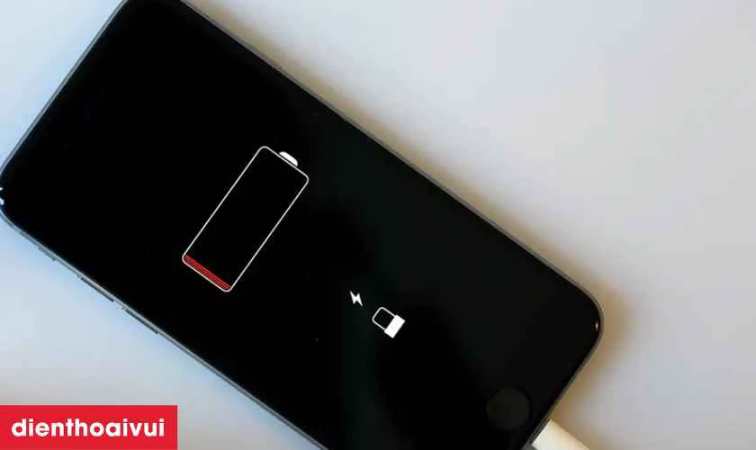 Hiệu suất máy giảm, báo “bảo trì pin”