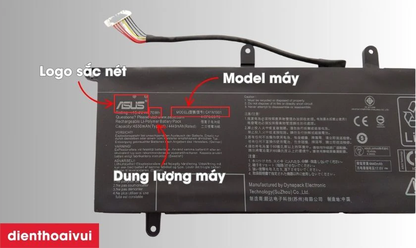 Pin chính hãng luôn có tem thương hiệu Asus được in sắc nét