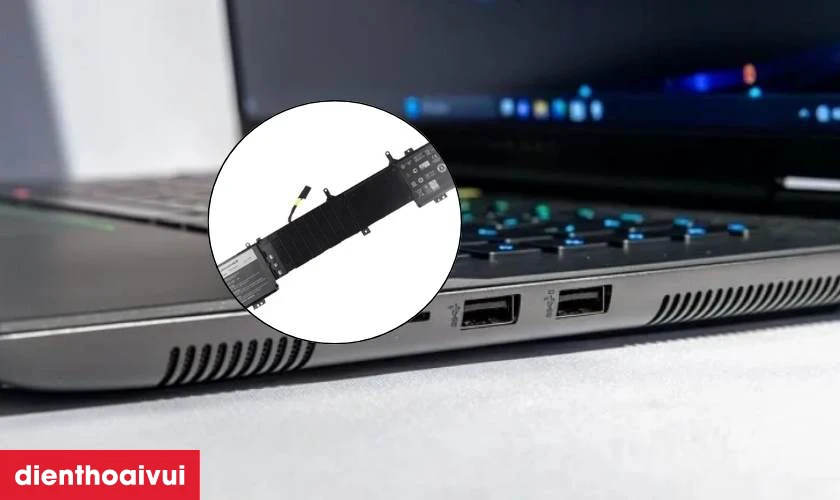 Thay pin laptop Dell Alienware ALW17ED-1728