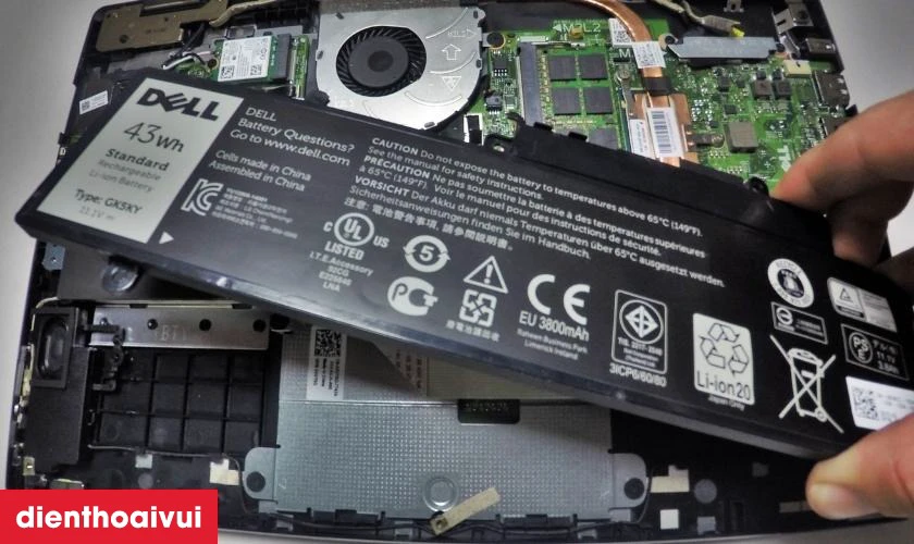 Pin laptop Dell Inspiron 11 3153 l&agrave; loại g&igrave;?