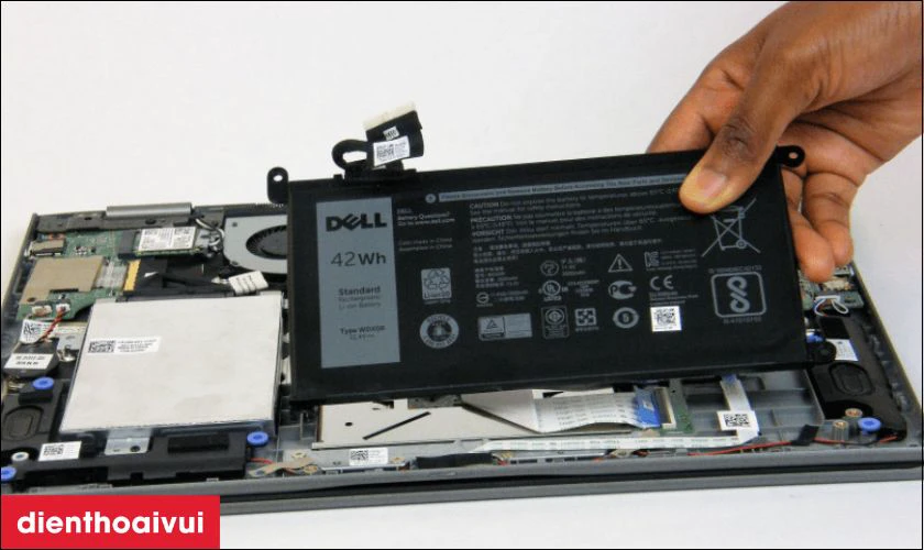 Cách kiểm tra pin laptop Dell Inspiron 13 7348 2-IN-1 chính hãng