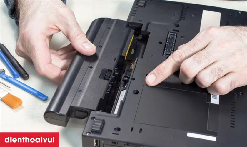 Cách kiểm tra pin laptop Dell Inspiron 14 5459 NQ chính hãng
