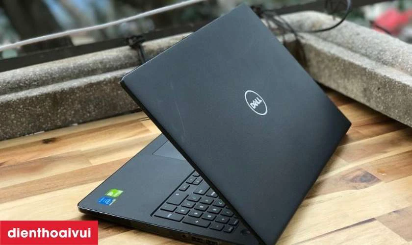 Giới thiệu về Dell Inspiron 15 3558 NQ